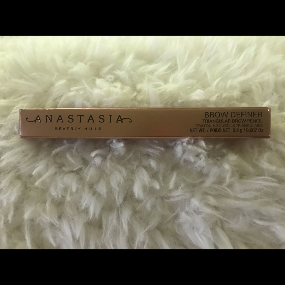 Anastasia Beverly Hills Brow Definer